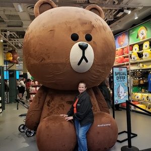 Meet your Posher, Petra